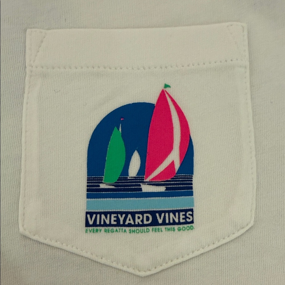 Women’s Vineyard Vines White Tee Regatta Size Medium